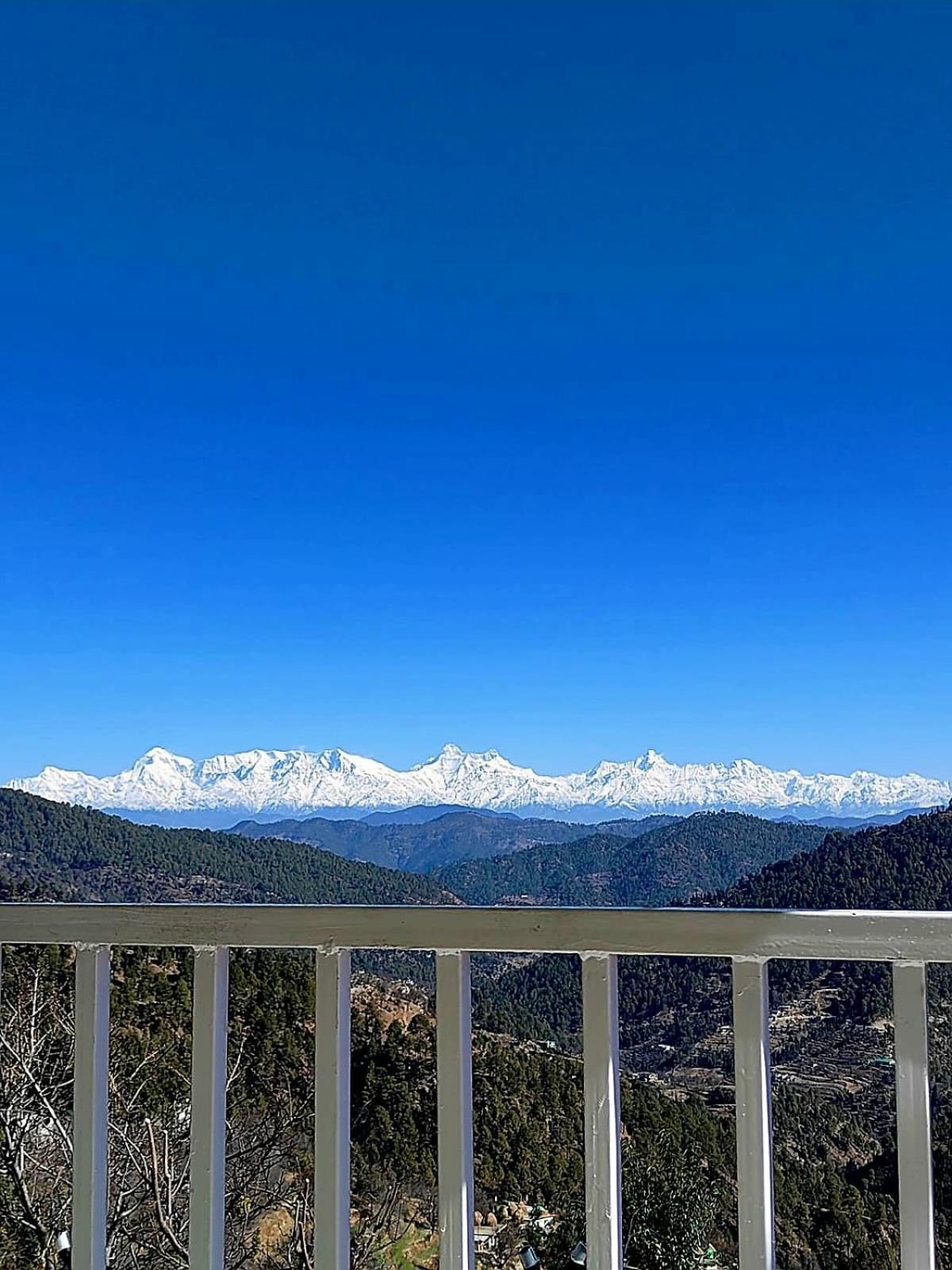 Hotel The Pahadi Nest Mukteshwar Zewnętrze zdjęcie