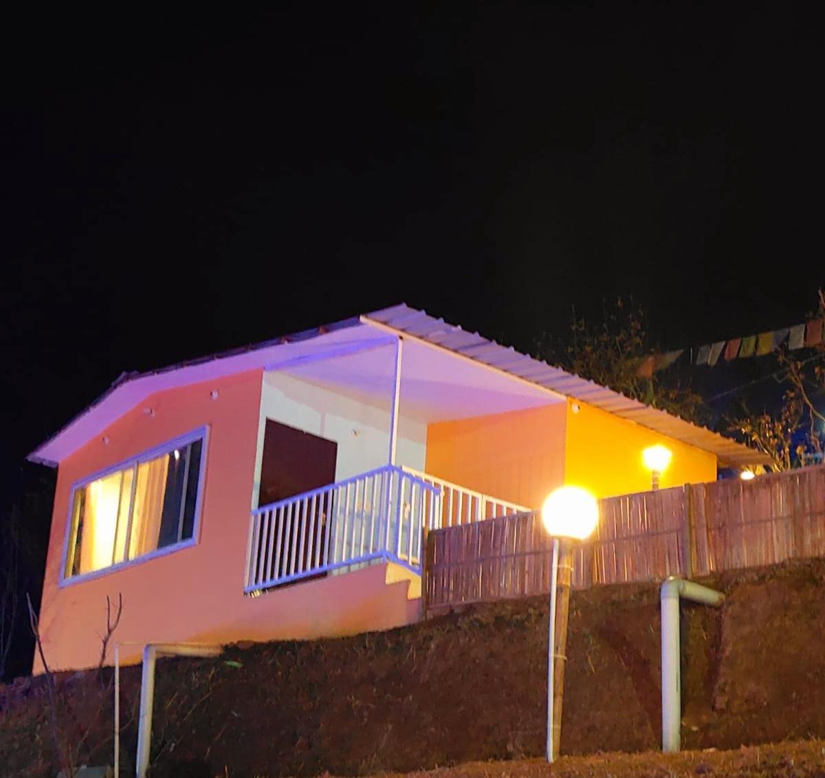 Hotel The Pahadi Nest Mukteshwar Zewnętrze zdjęcie